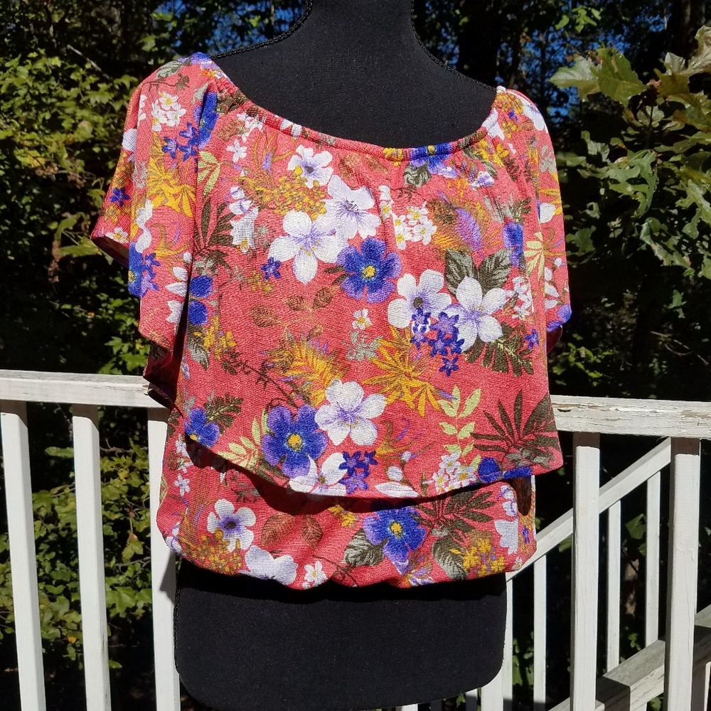 Almost Famous Womens Crop Top Floral Crave Fame Large